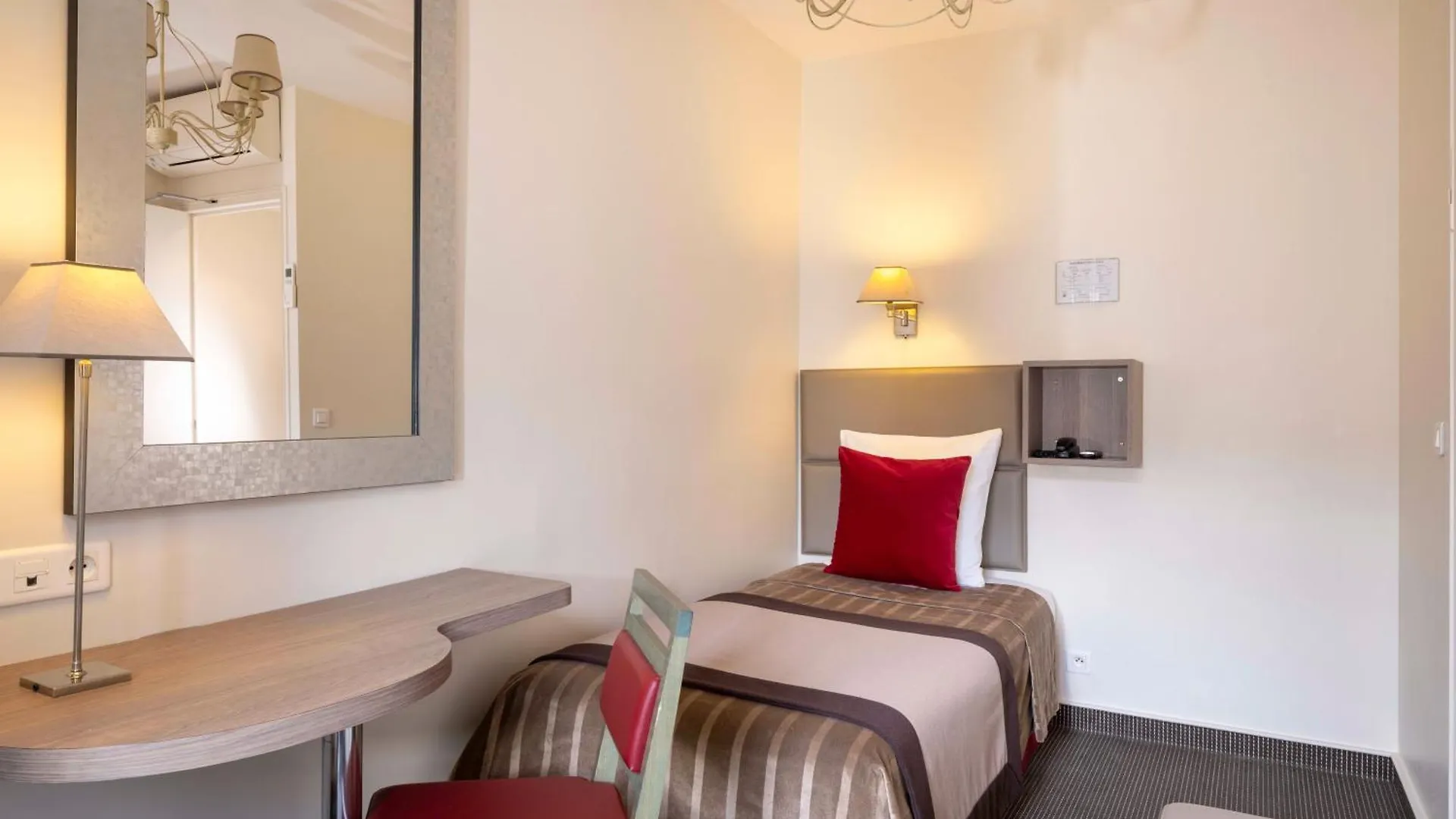 Saint Pierre Hotel
