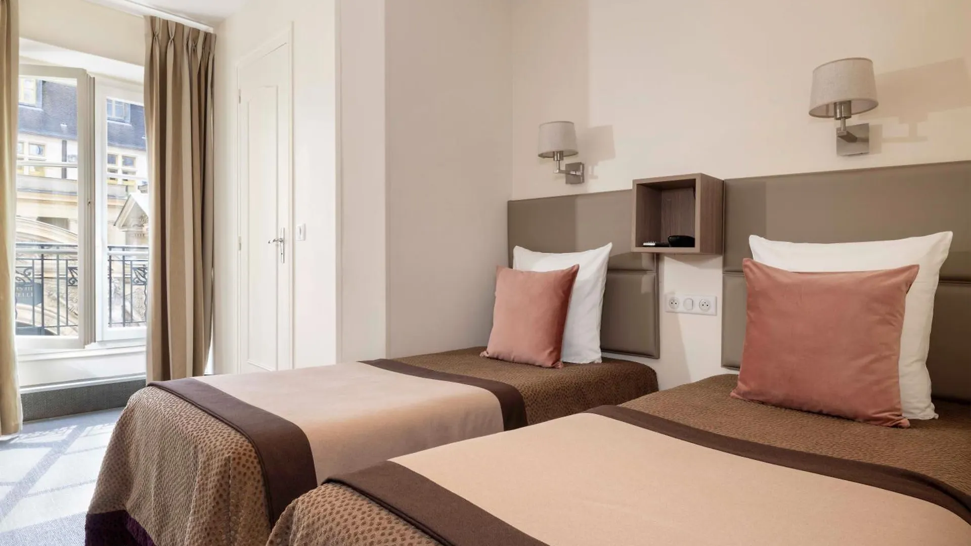 Hotel Saint Pierre Paris